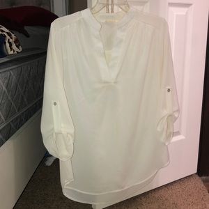 “Entro” white 3/4 sleeve tunic size small